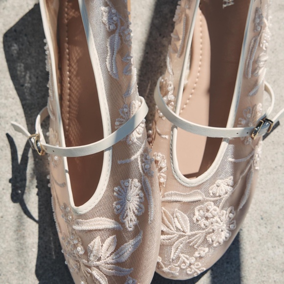 EMBROIDERED MESH BALLET FLATS - Picture 5 of 5